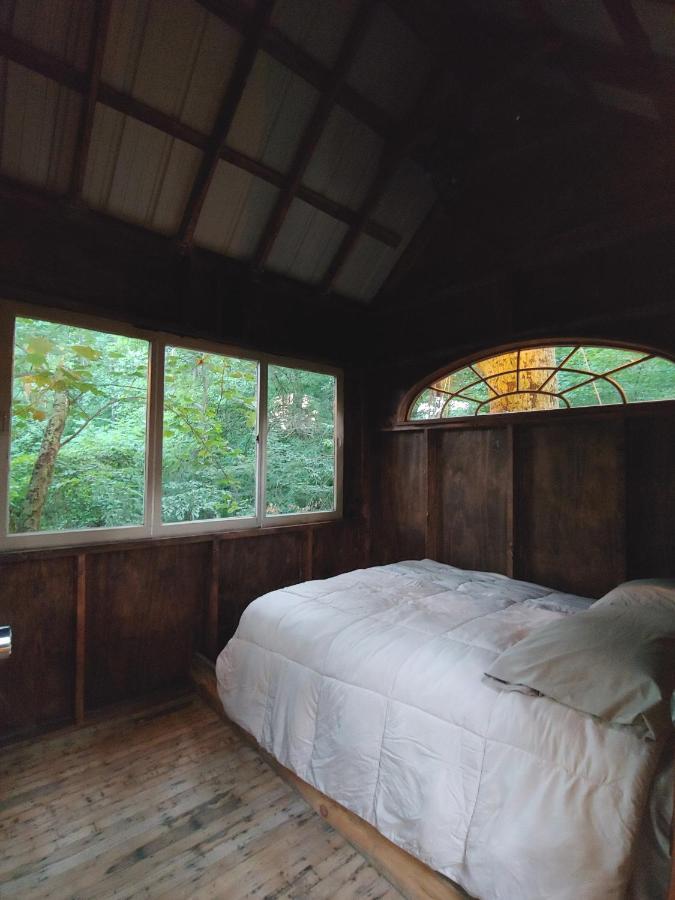 Lost River Hostel فرنتش ليك المظهر الخارجي الصورة