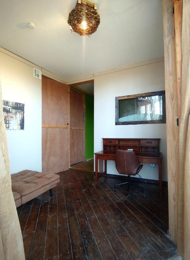 Lost River Hostel فرنتش ليك المظهر الخارجي الصورة