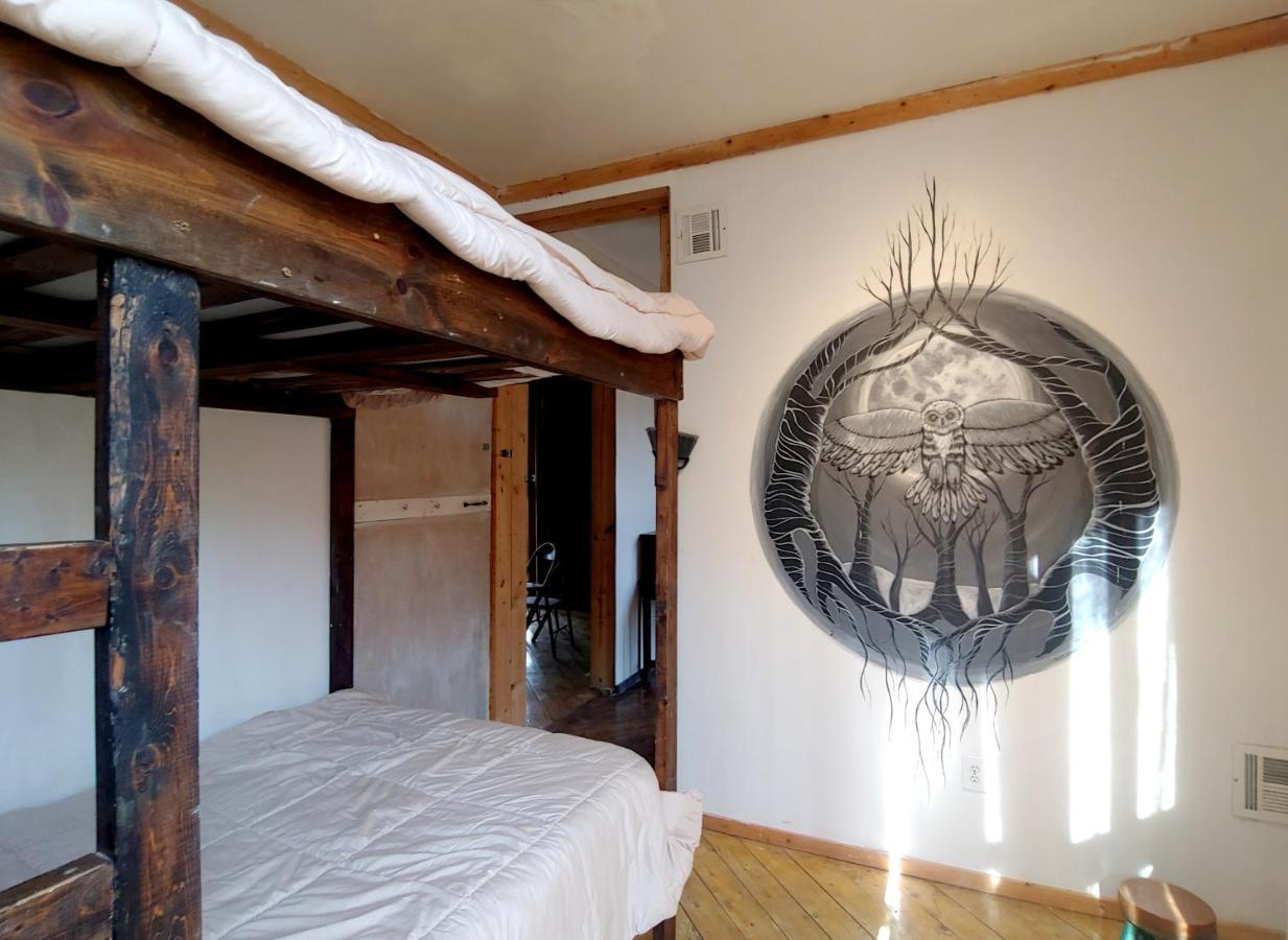 Lost River Hostel فرنتش ليك المظهر الخارجي الصورة